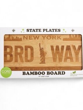 NWT New York Bamboo Cutting Board